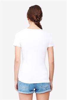 Hvit ammebluse i klassisk design med korte ermer